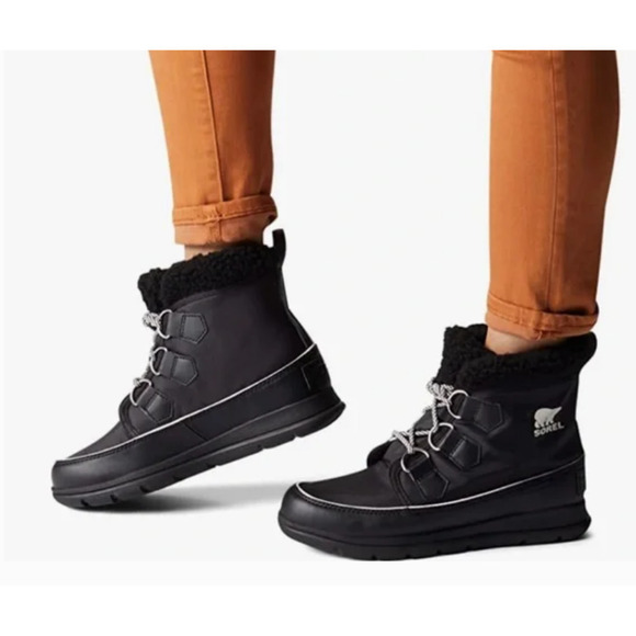 Sorel Women's Explorer Carnival Waterproof Lightweight Ankle Boots -Size 9 - Picture 1 of 16